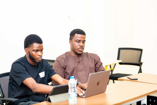 hackathon_image-28